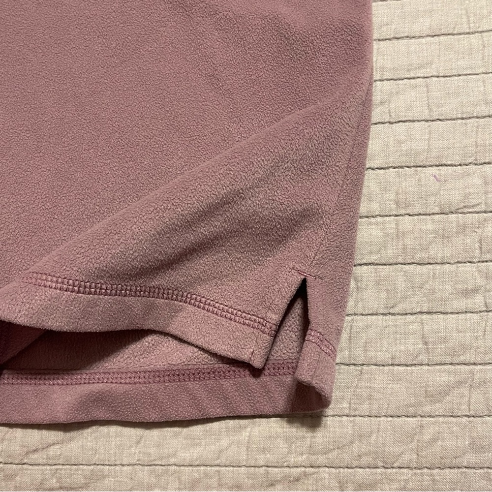 LL Bean Women's Fleece Purple Sweatshirt 100% Polyester Medium - Picture 7 of 8